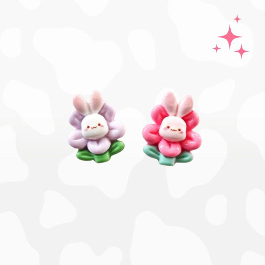 Rabbit in Flower Random - Charm